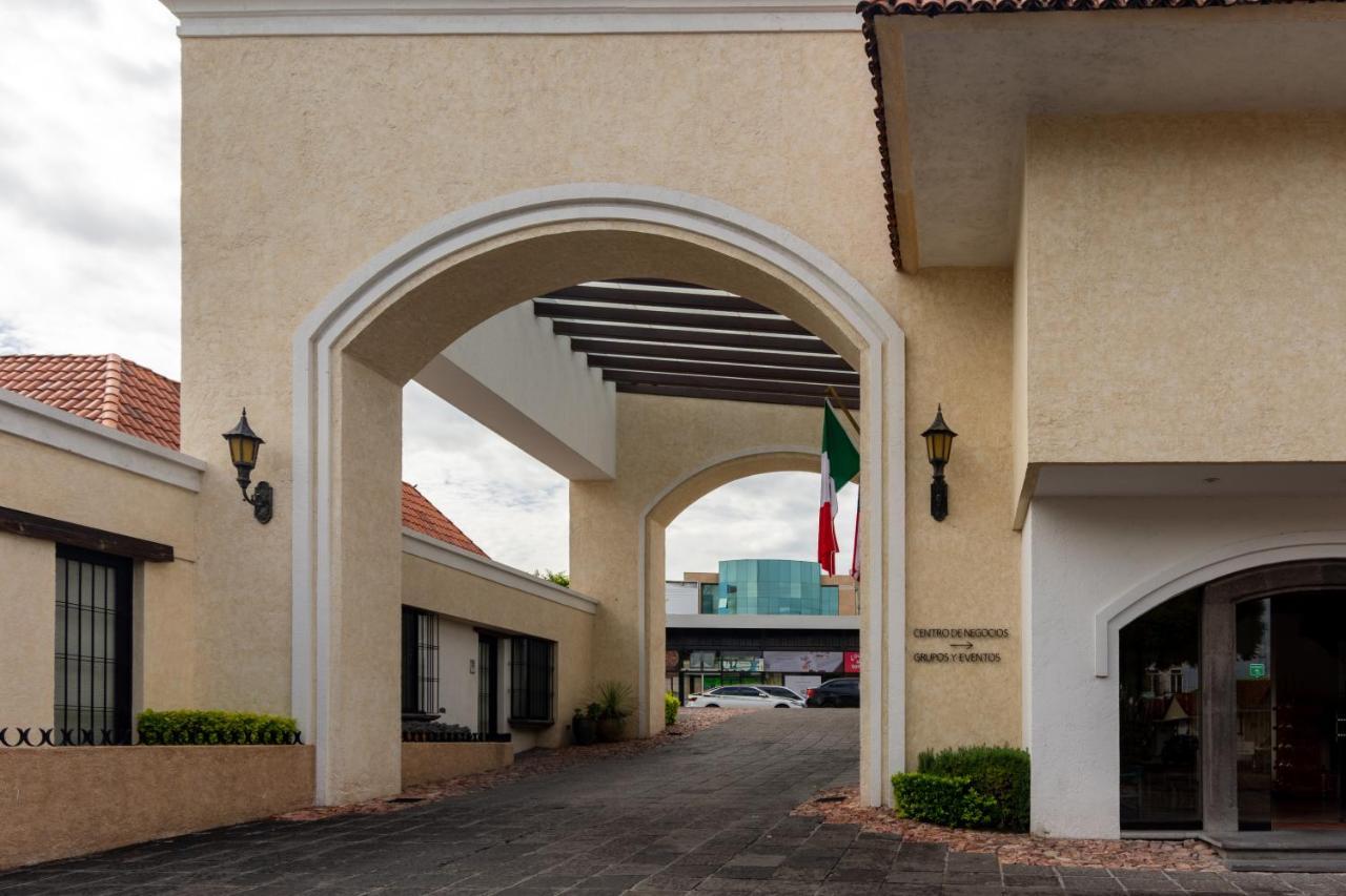 Hotel Flamingo Inn Queretaro Exterior photo